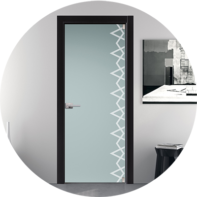 porte moderne in vetro e resina